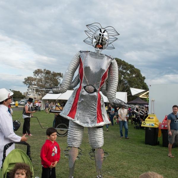 Stilt Walkers Australia Melbourne Victoria Stilt Walkers Electra Android