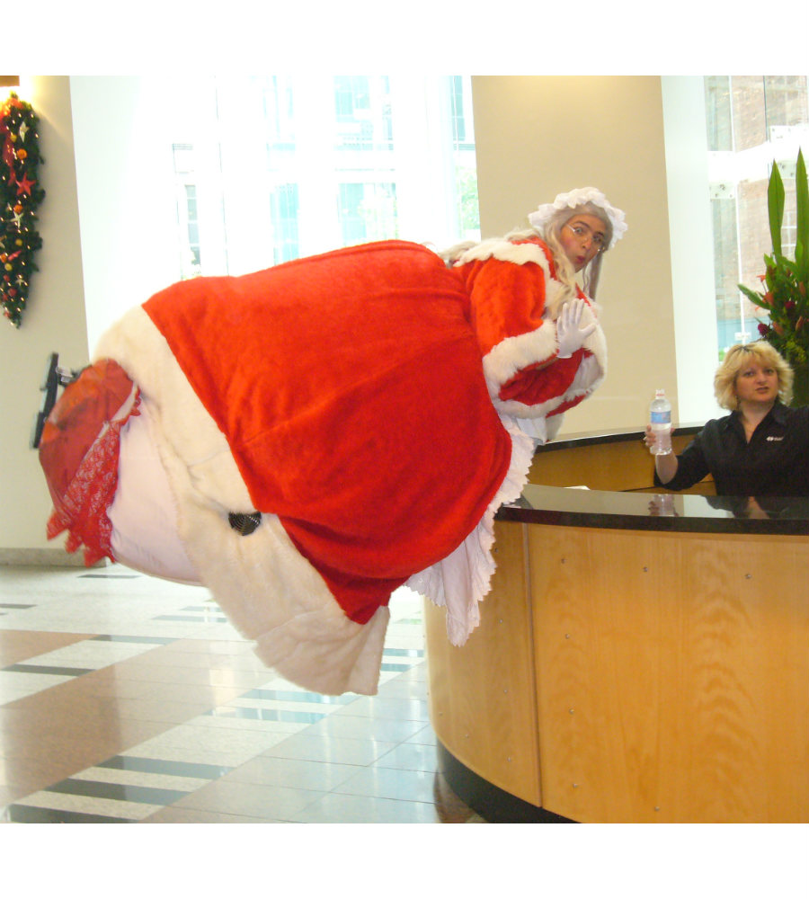 Stilt Walkers Australia | Christmas Entertainment: Giant Santa and Mrs ...